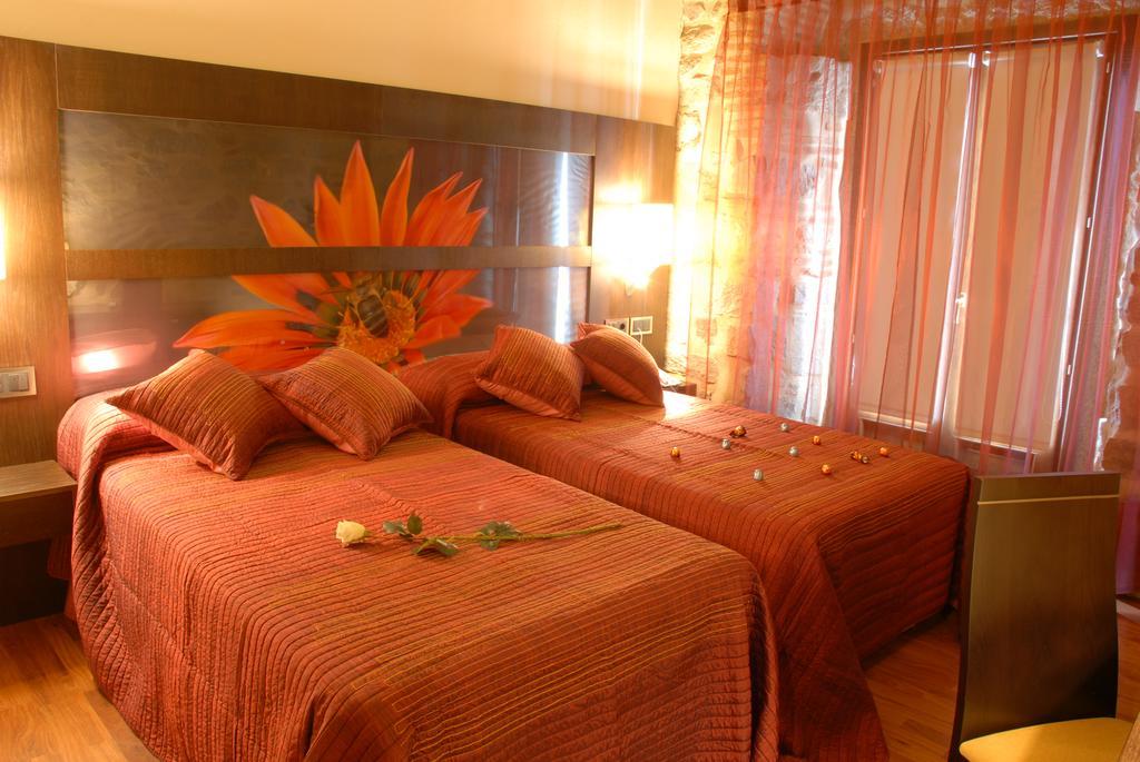 Hotel Los Usias Dos Torres Luaran gambar