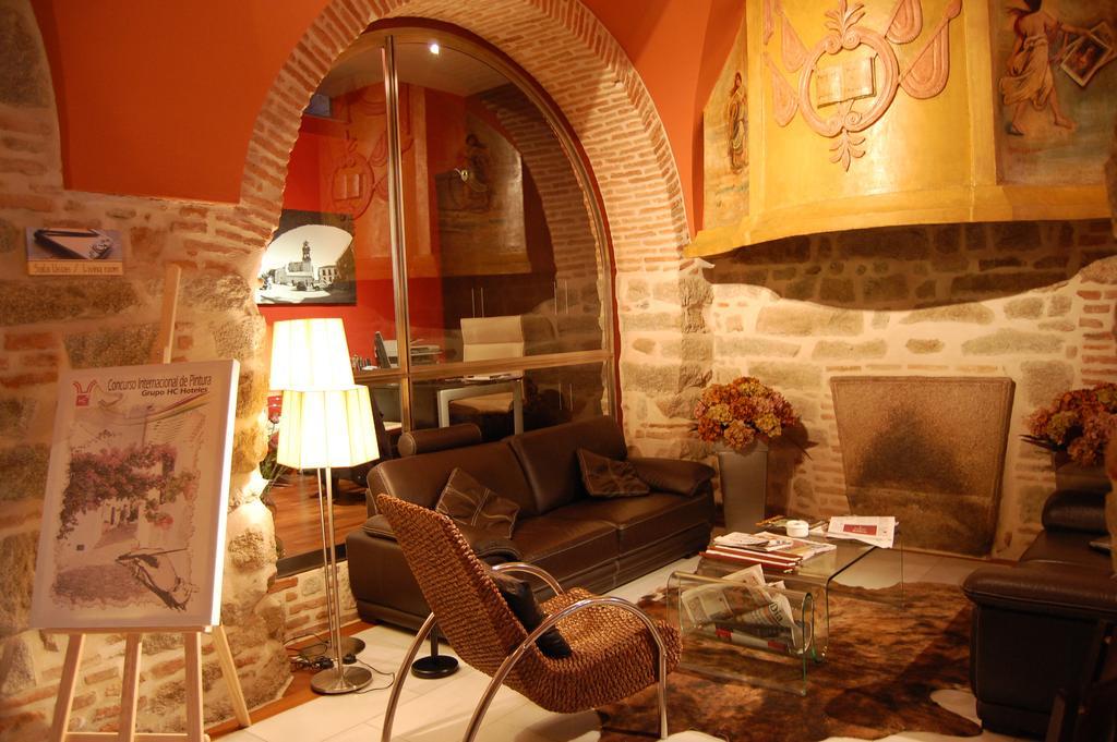 Hotel Los Usias Dos Torres Luaran gambar