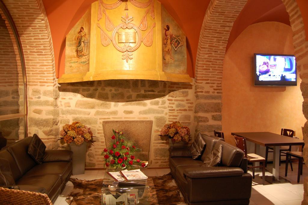 Hotel Los Usias Dos Torres Luaran gambar