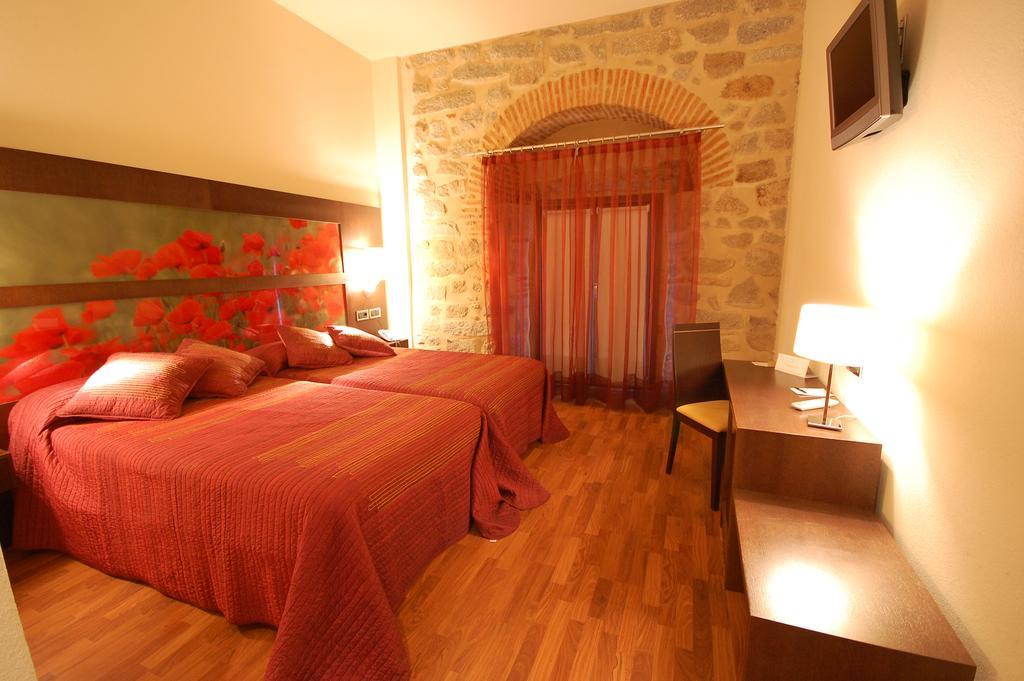 Hotel Los Usias Dos Torres Luaran gambar